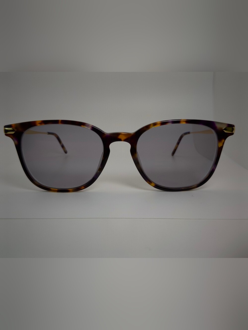 Therefore. Tortoise shell Round Brown/Black Frames. Opthalmic